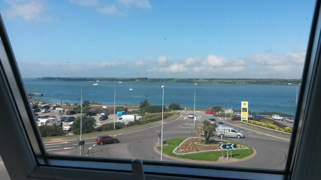 Menai Bank Hotel Caernarfon Rum bild