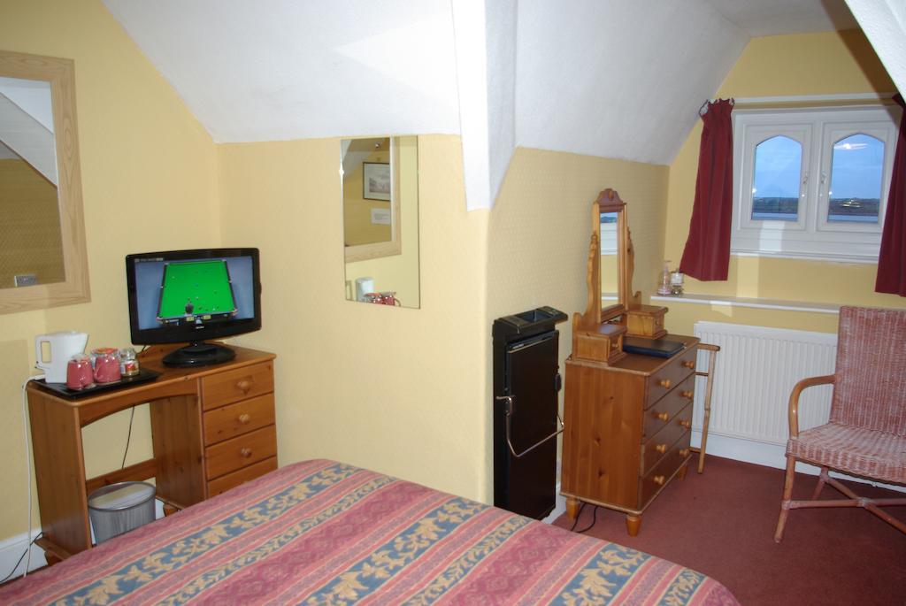 Menai Bank Hotel Caernarfon Rum bild
