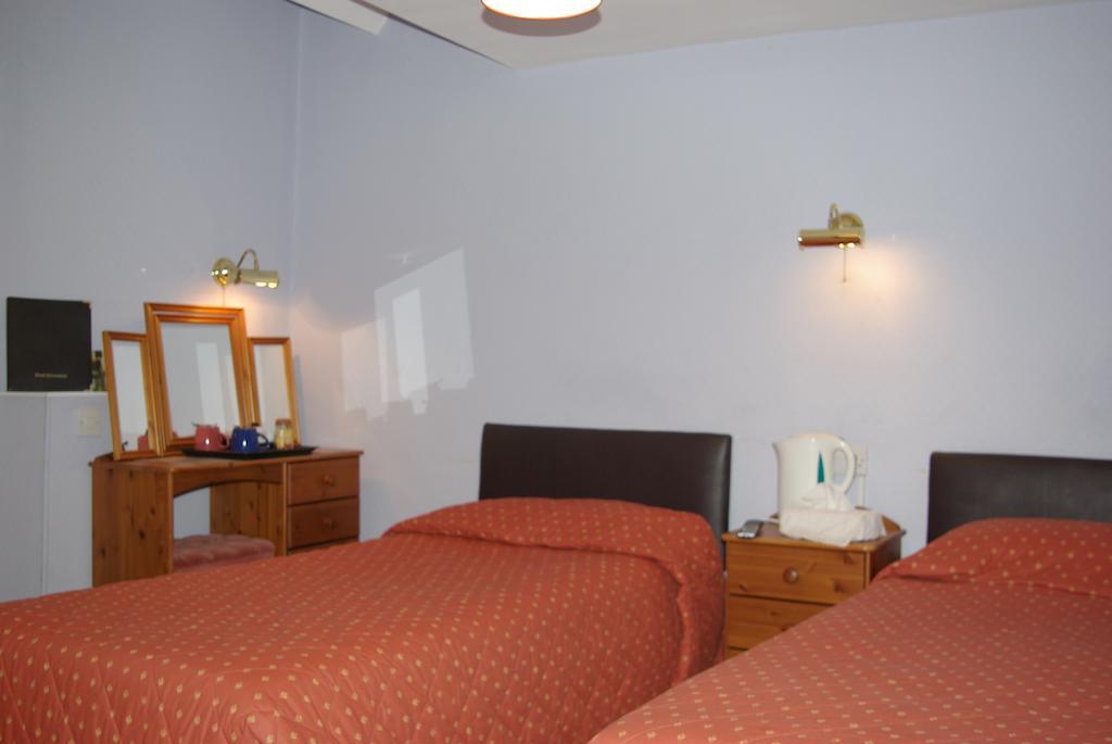 Menai Bank Hotel Caernarfon Rum bild
